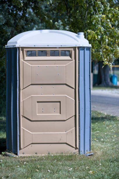 Best Porta potty delivery and setup  in Normal, IL