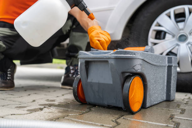 Best Portable toilet rental cost  in Normal, IL